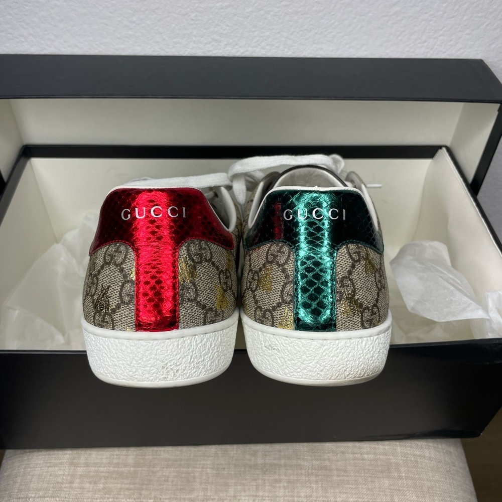 Men’s Gucci sneakers